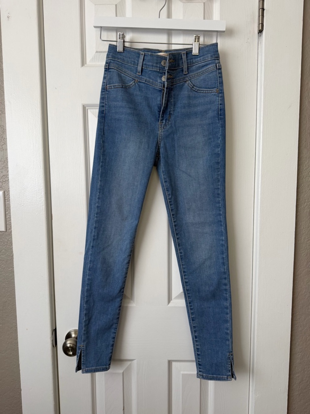 Levi's Light Blue Skinny Jeans with Side Slit